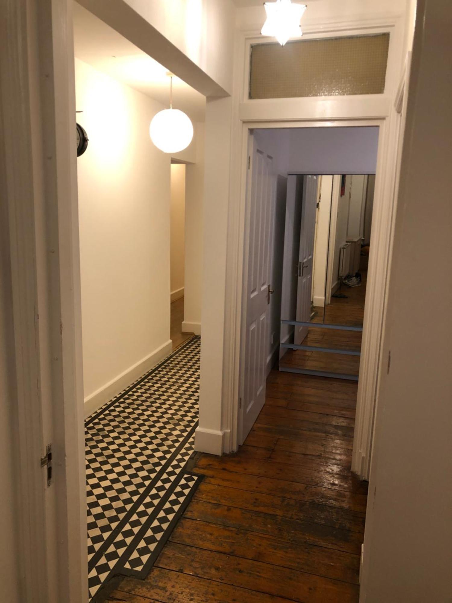 Cosy Double In West Kensington Gazde/Camere de închiriat